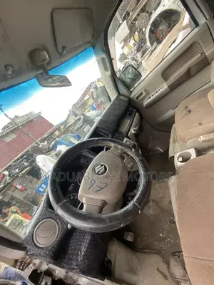 Suzuki Every 2010 Silver