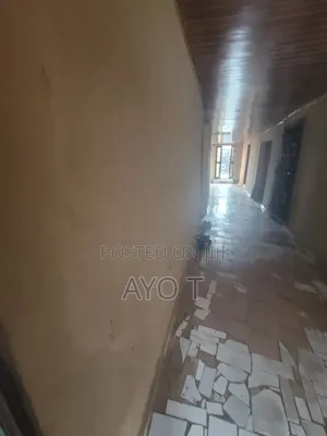 Studio Apartment in Bariga for rent