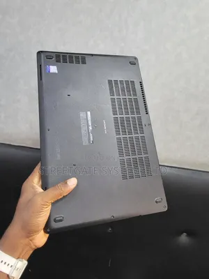 Laptop Dell Latitude 5590 16GB Intel Core I5 SSD 256GB