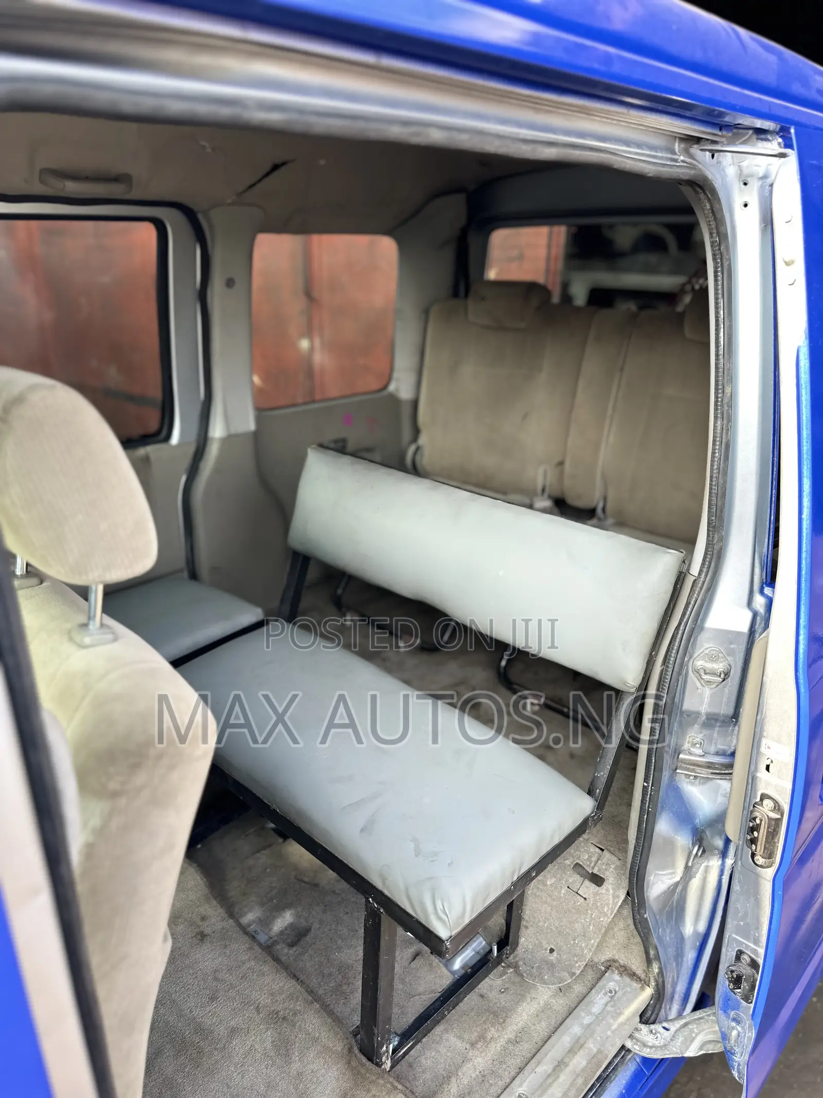 Daihatsu Hijet 2012 Blue