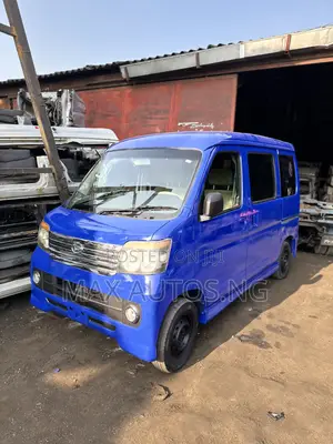 Daihatsu Hijet 2012 Blue