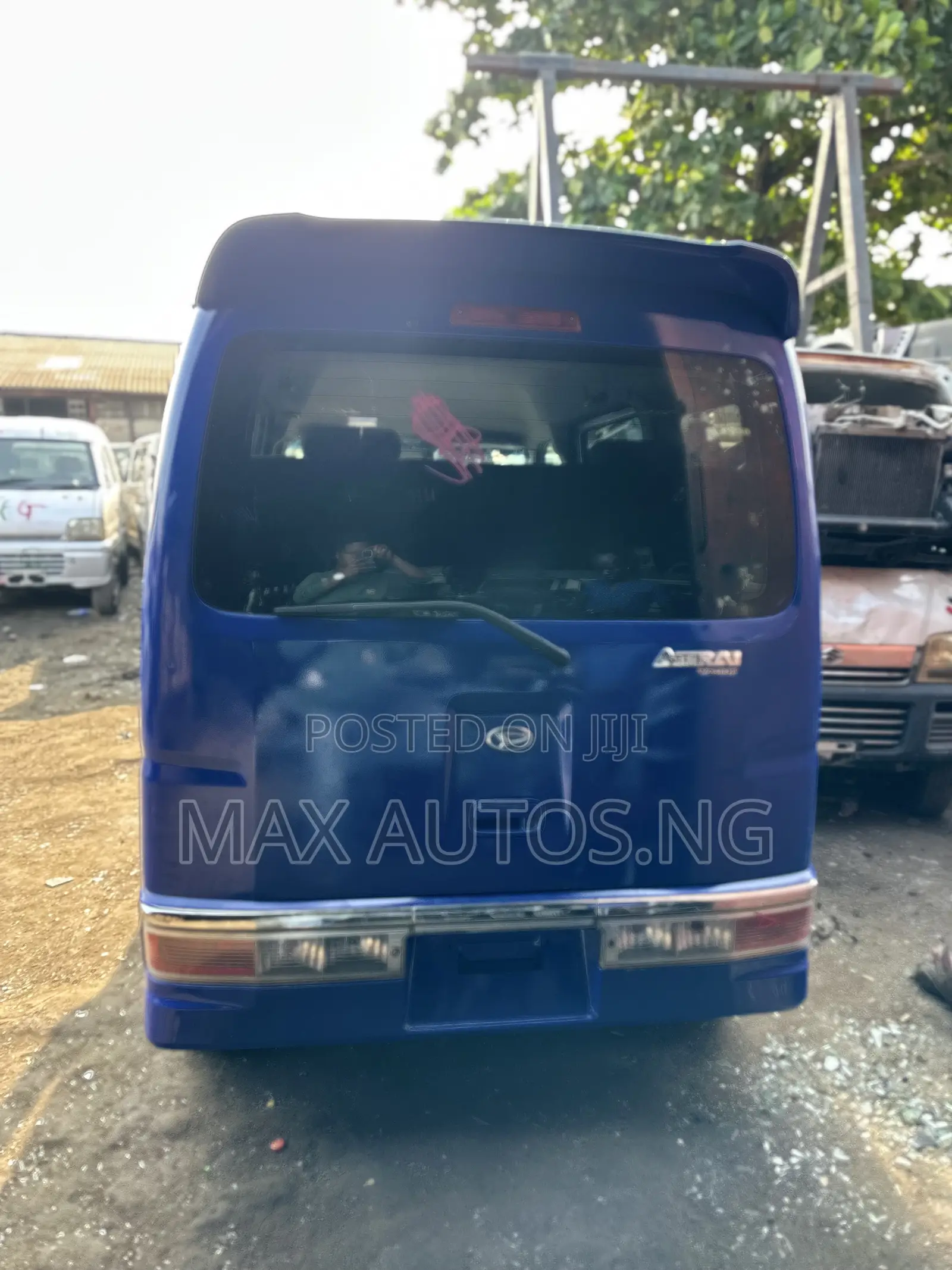 Daihatsu Hijet 2012 Blue