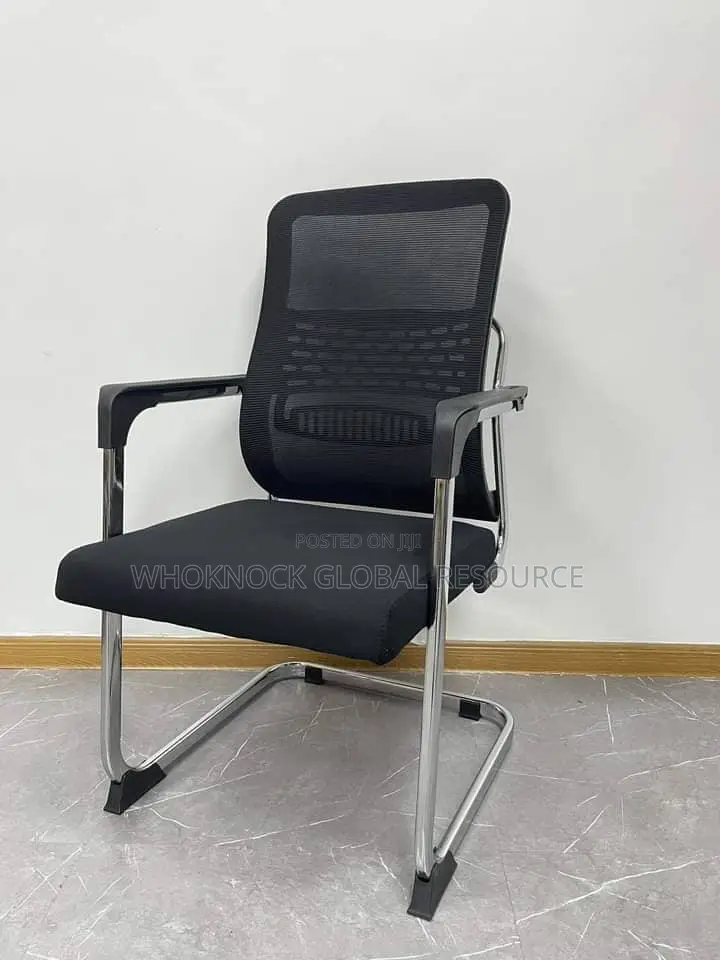 Visitor Chair 824c