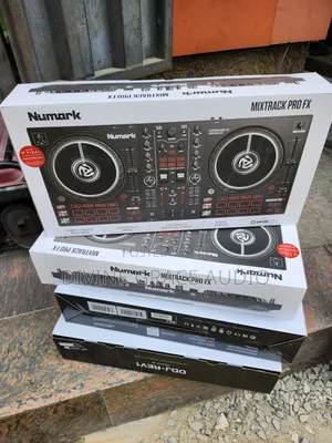 Numark Mixer