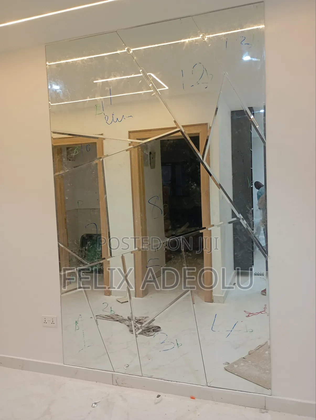 Big Glass Mirror Design