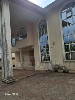 7bdrm Duplex in Benin City for sale