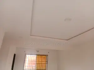3bdrm Block of Flats in Okeonti Federal, Osogbo for rent