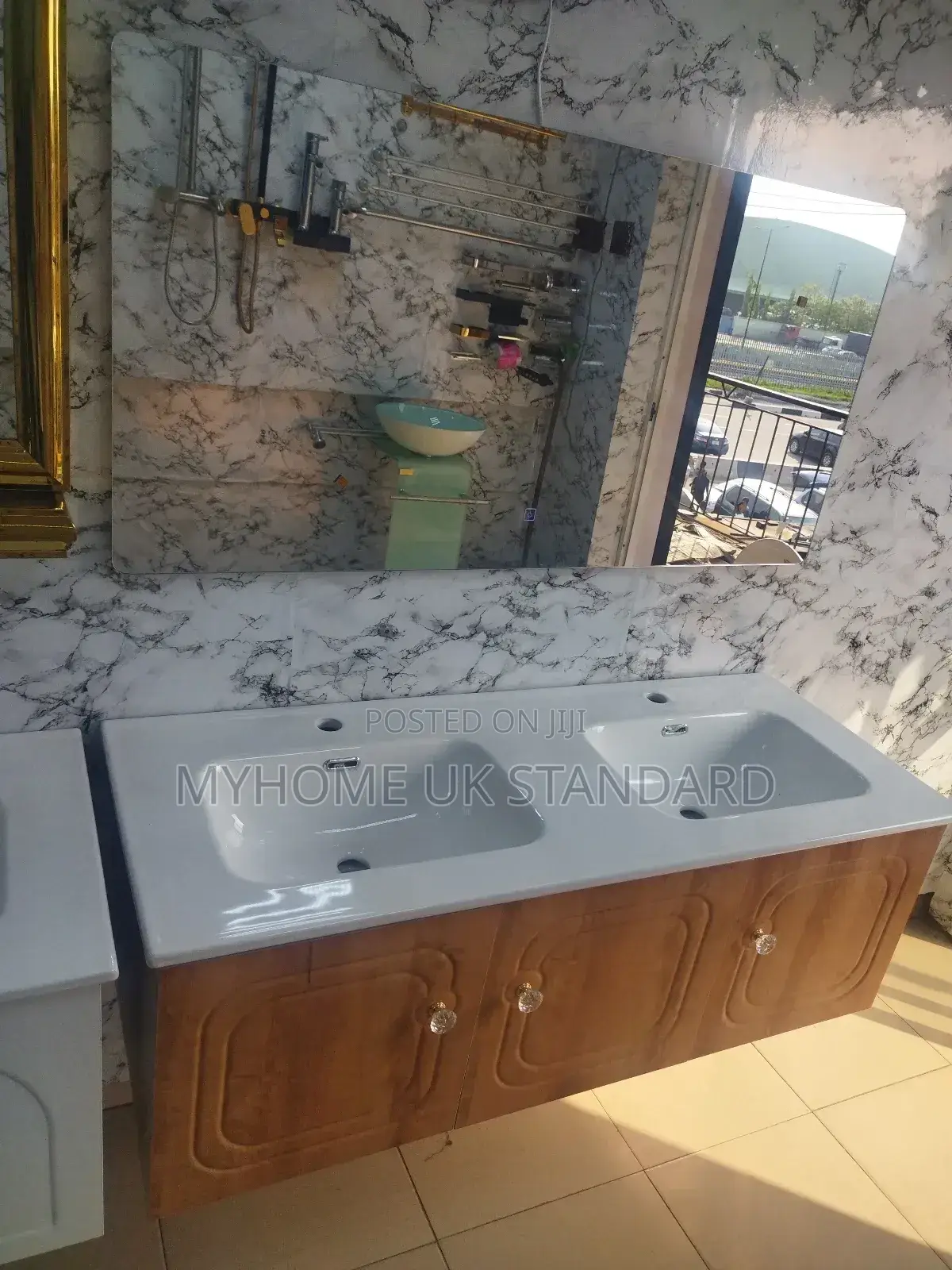 Executive Cabinet With Mirror Light