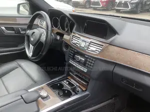 Mercedes-Benz E350 Base 4Matic Sedan AWD (3.5L 6cyl 7A) 2014 Gray