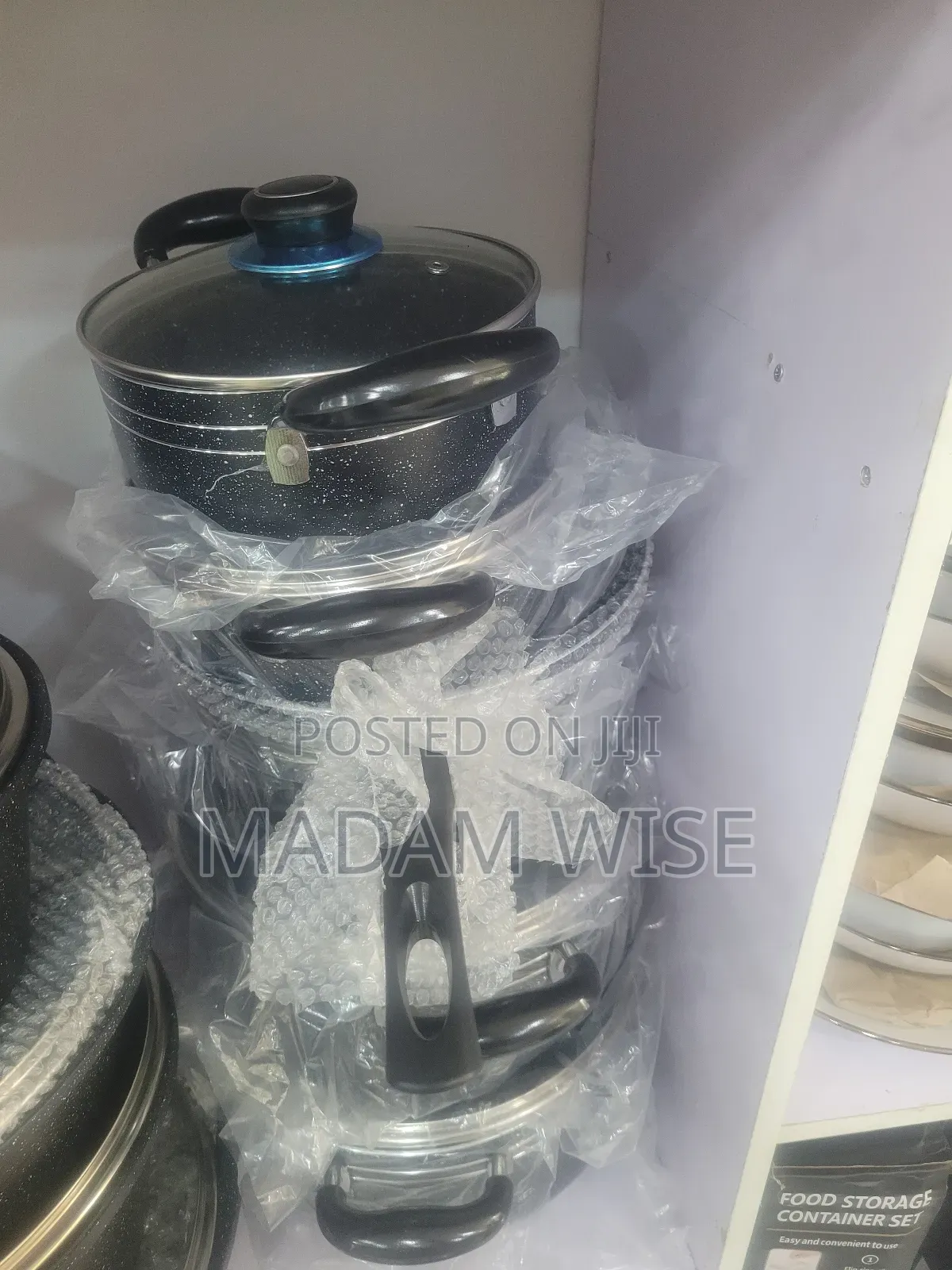 5 Set Cookware Pots and Pans.