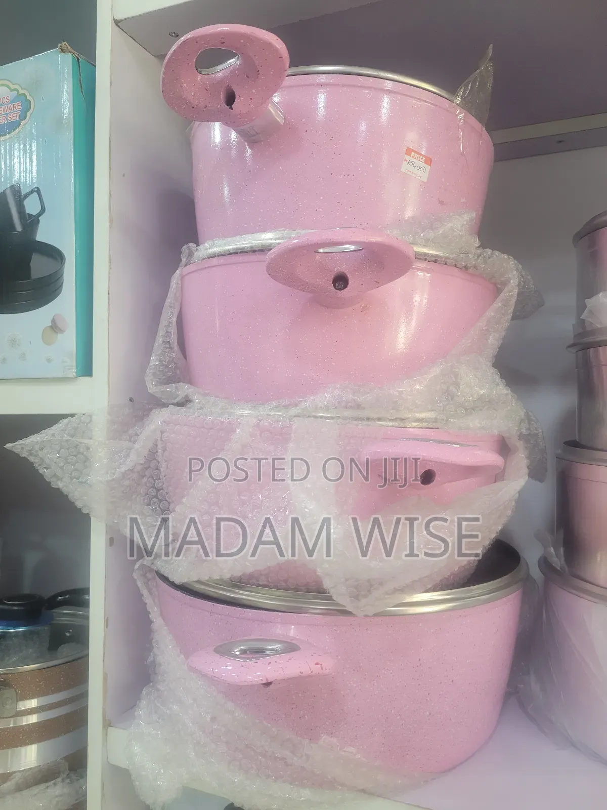 4 Set Cookware Pots