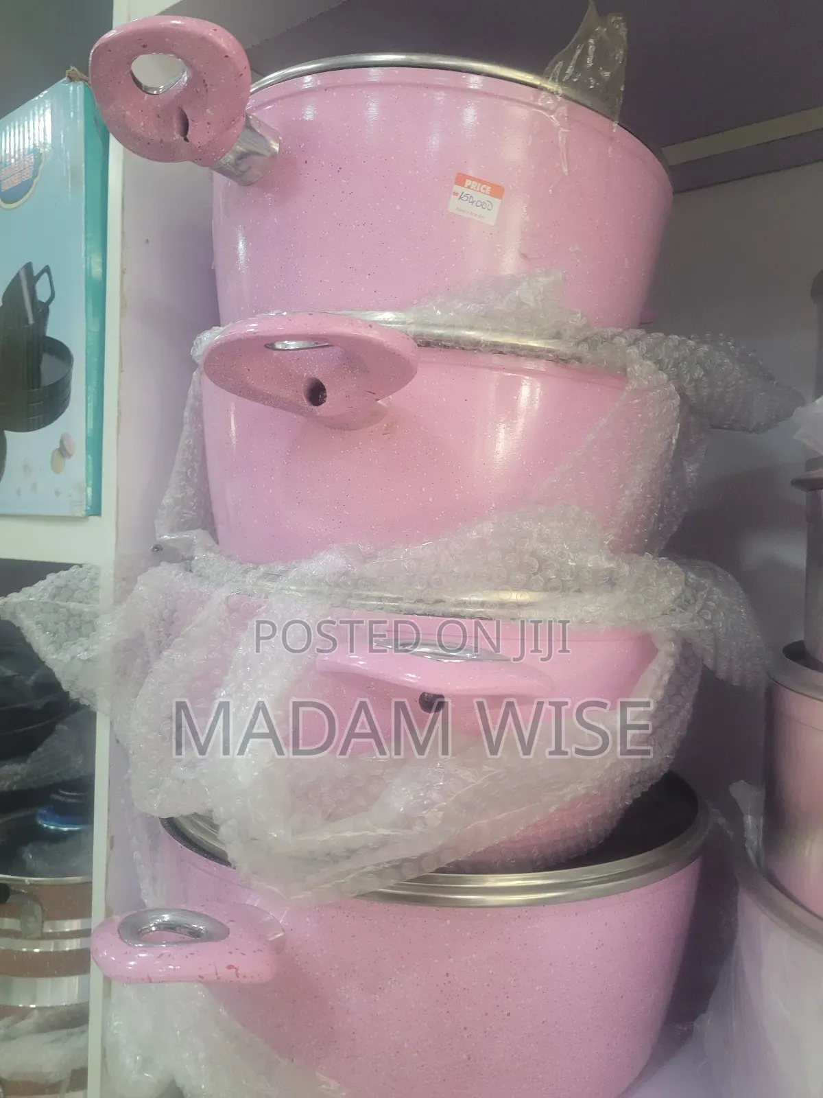 4 Set Cookware Pots