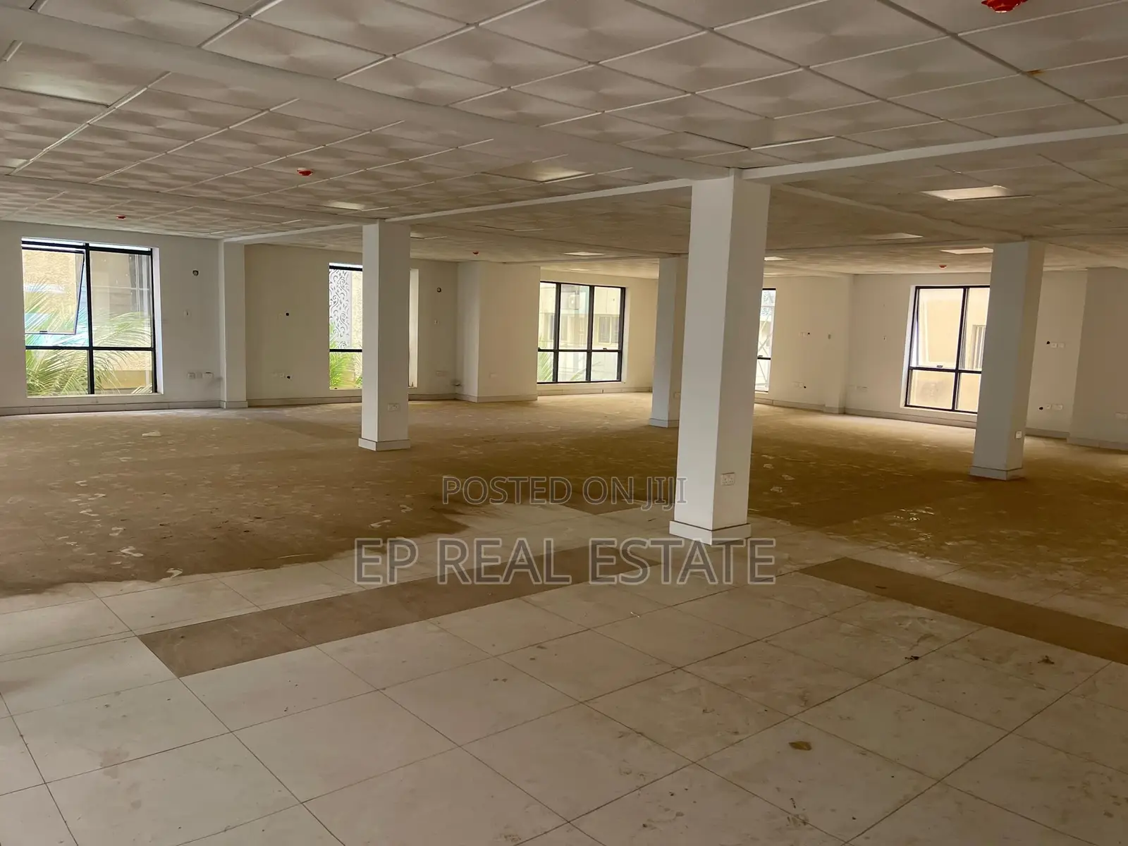 An Office Complex With 3000sqm Lettable Space.