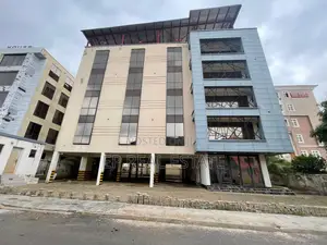 An Office Complex With 3000sqm Lettable Space.
