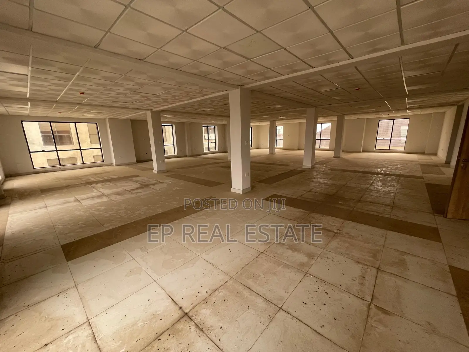 An Office Complex With 3000sqm Lettable Space.