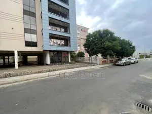 An Office Complex With 3000sqm Lettable Space.