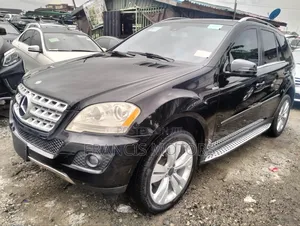 Mercedes-Benz M Class 2011 Black