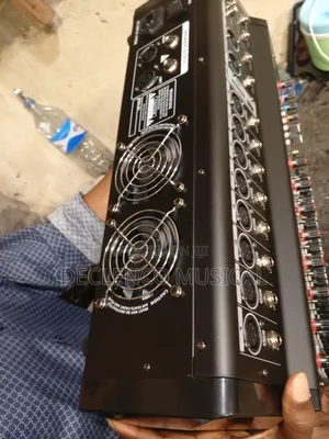 Yamaha 8 Channel Digital Powered Mixer
