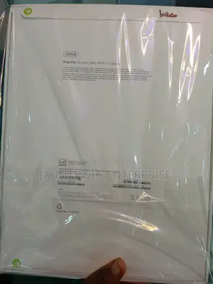 New Apple iPad Pro 13 (2024) 256 GB Black