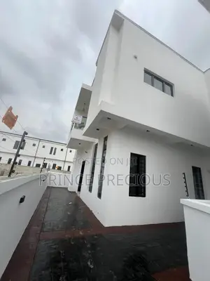 4bdrm Duplex in General Paint, Ajah for sale