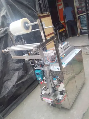 Liquid Package Machine (0-200g)
