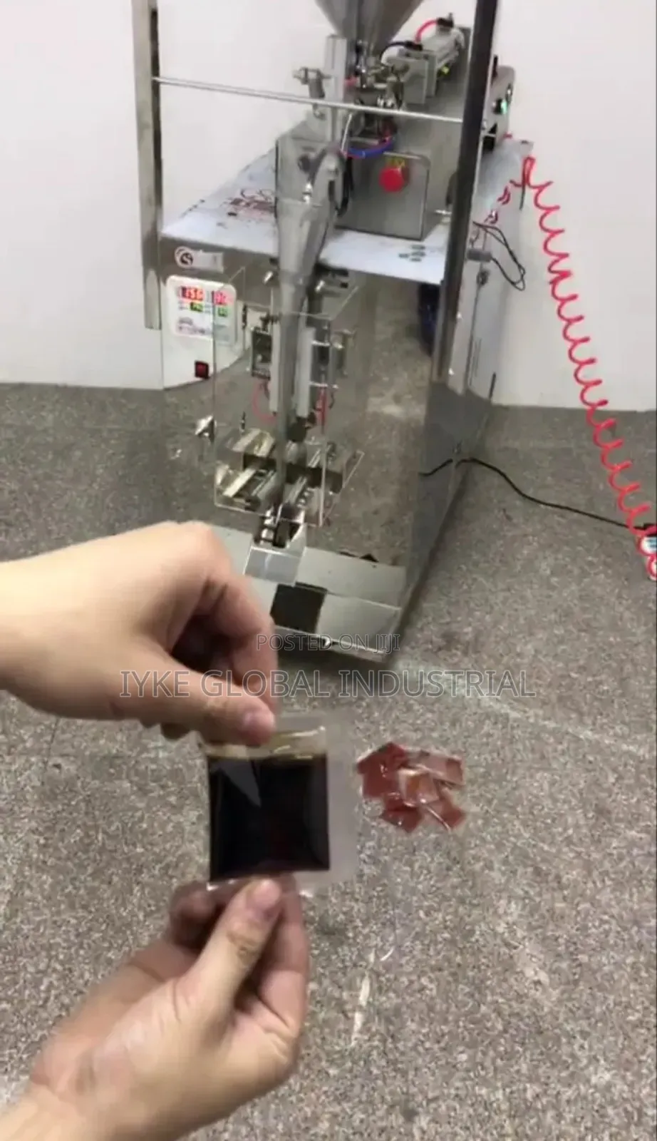 Liquid Package Machine (0-200g)