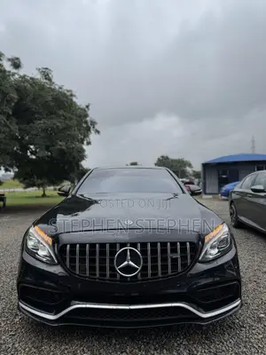 Mercedes-Benz C400 4Matic AWD Sedan (3.0L V6 7A) 2015 Black