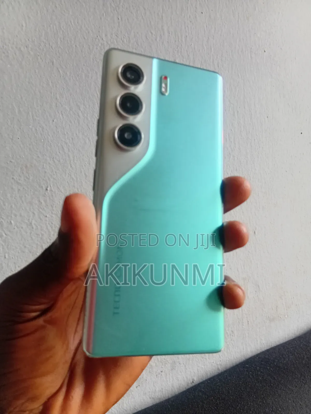 Tecno Camon 40 256 GB Blue