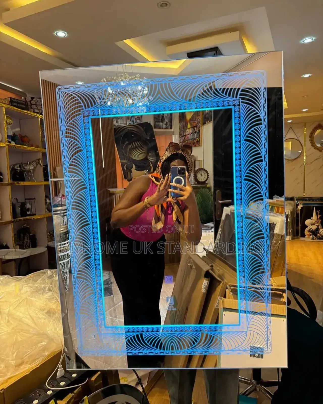 Luxury Mirror With Light and Design 80*60 Screen Touch