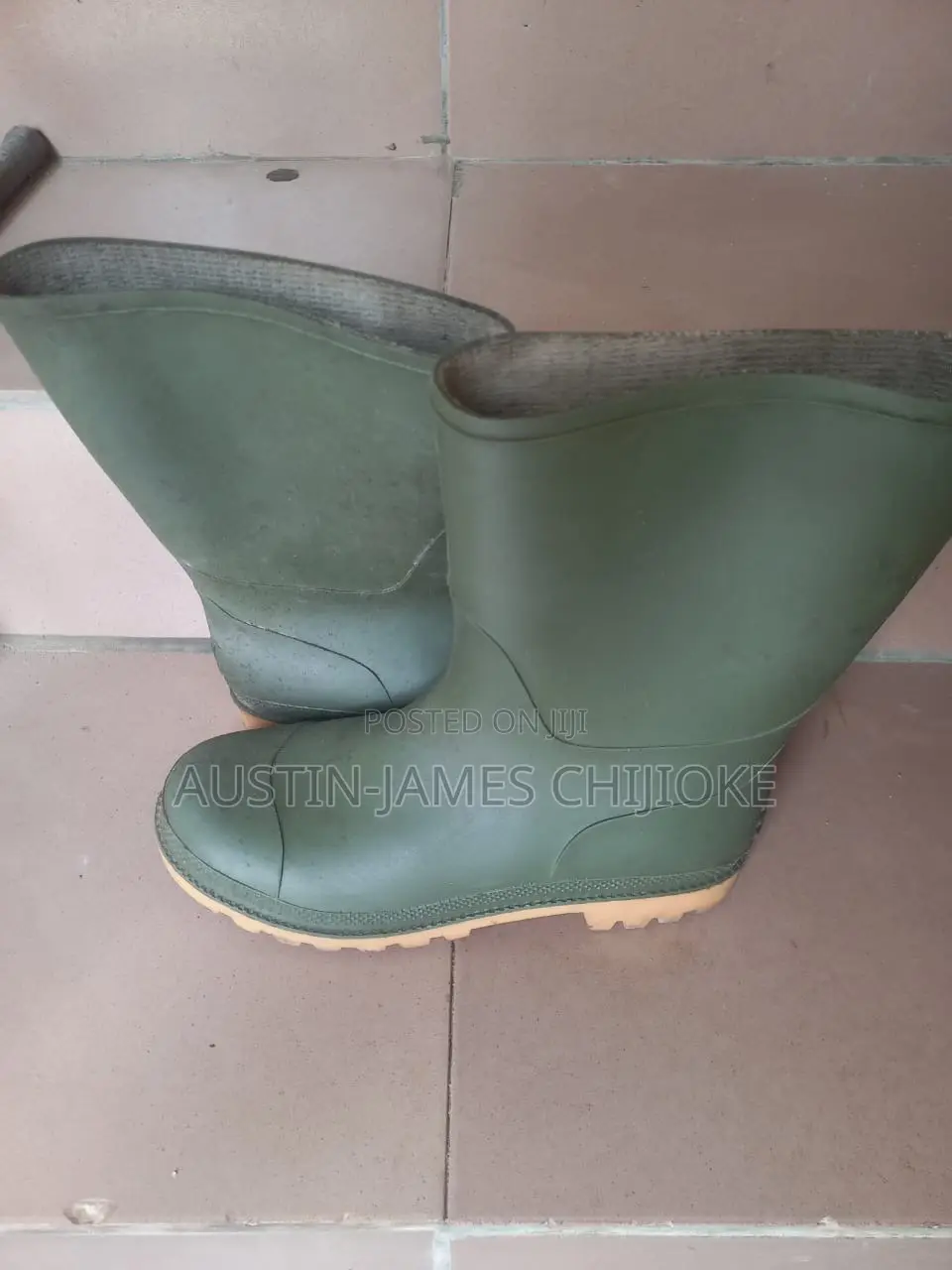 Tokunbo Ran Boot