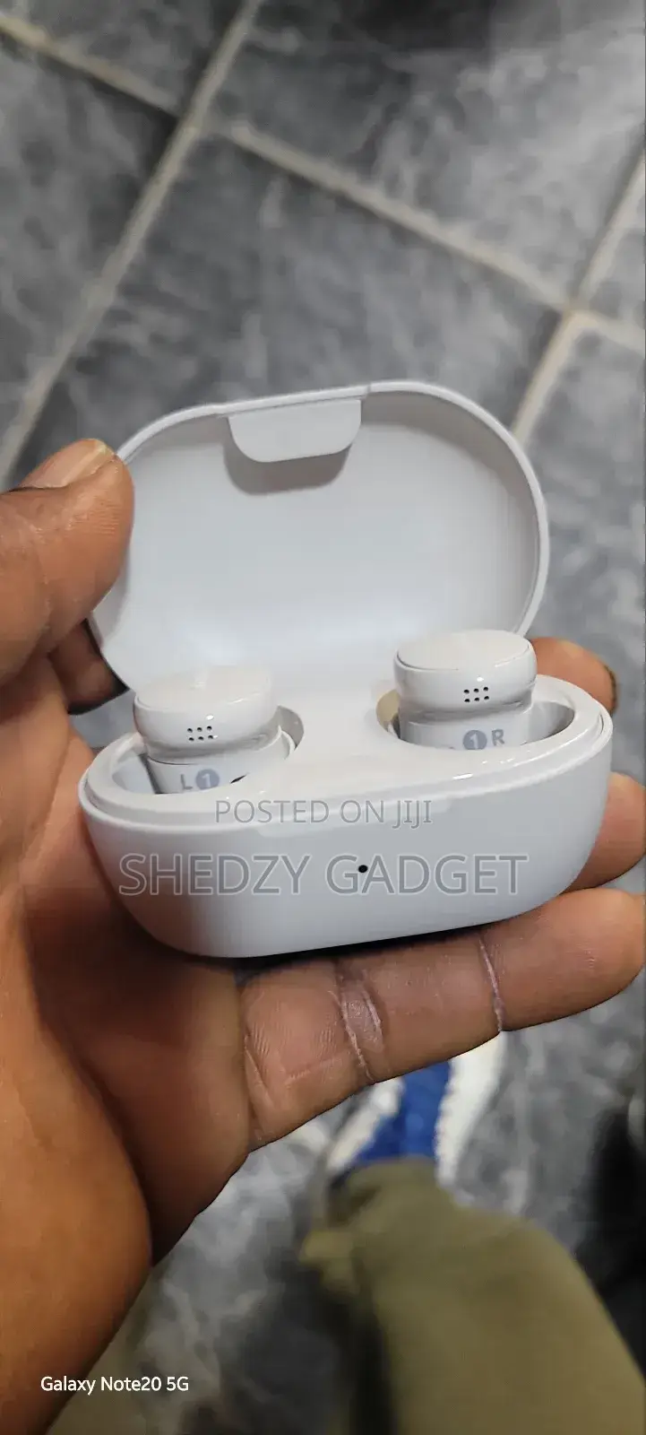 Bose Quietcomfort
New