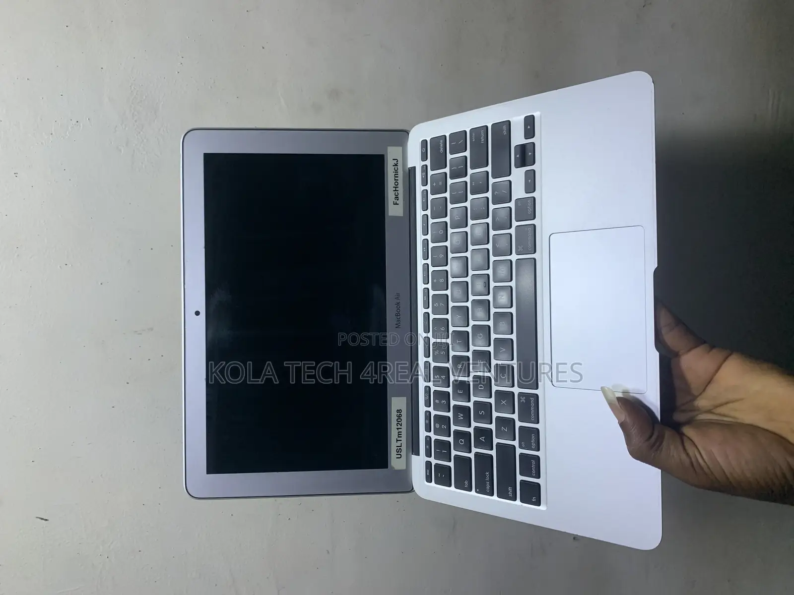 Laptop Apple MacBook Air 4GB Intel Core I5 SSD 128GB