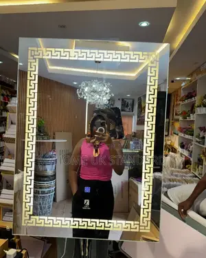 Luxurious Square Led Mirror With Light 80*60