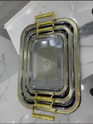 Quality Gold and Sliver Tray Set
