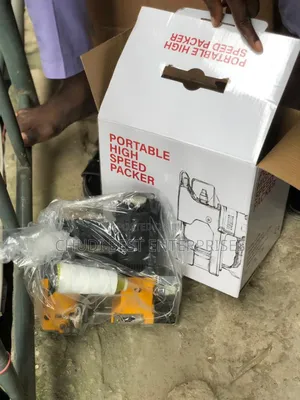 Bag Closer Machine