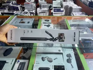 Extendable Selfie Stick Tripod