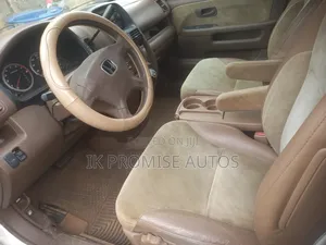 Honda CR-V 2002 White