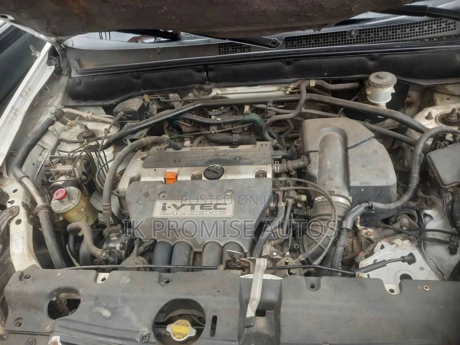 Honda CR-V 2002 White
