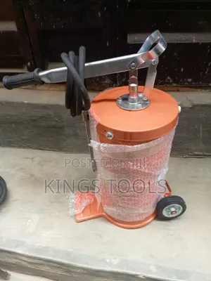 Manuel Grease Bucket