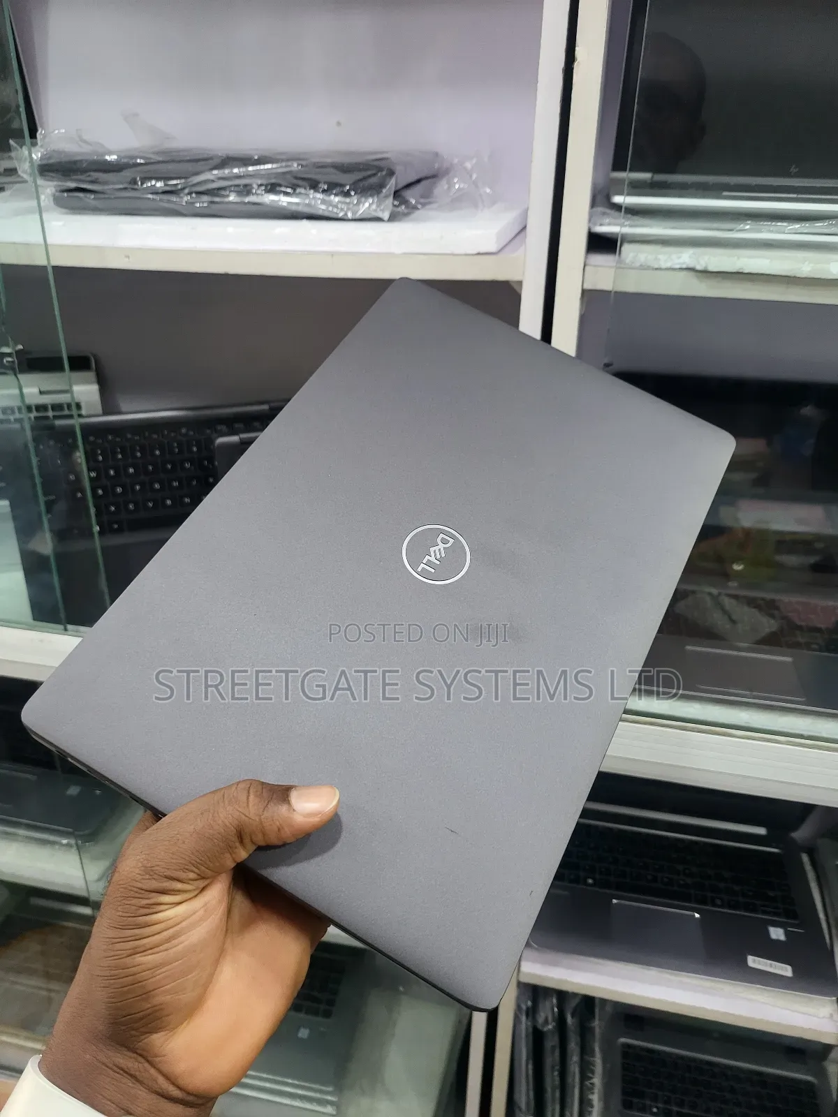 Laptop Dell Latitude 5300 16GB Intel Core I5 SSD 256GB