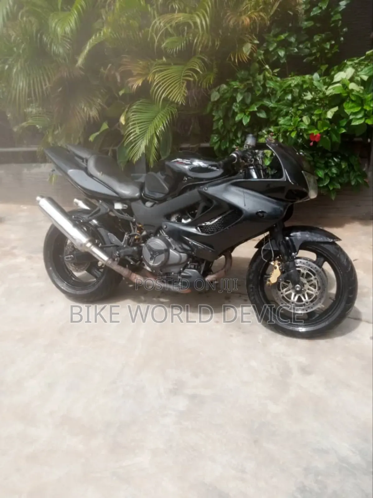 Honda 2000 Black