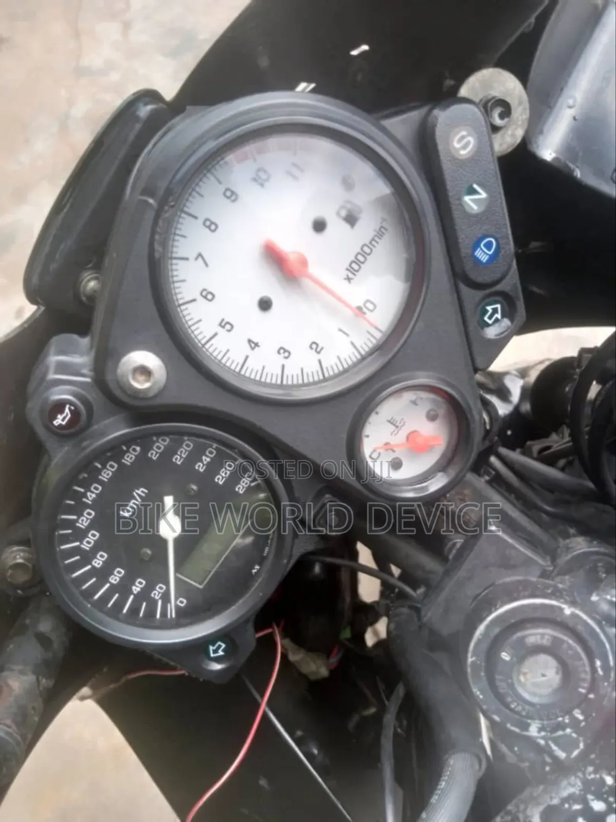Honda 2000 Black