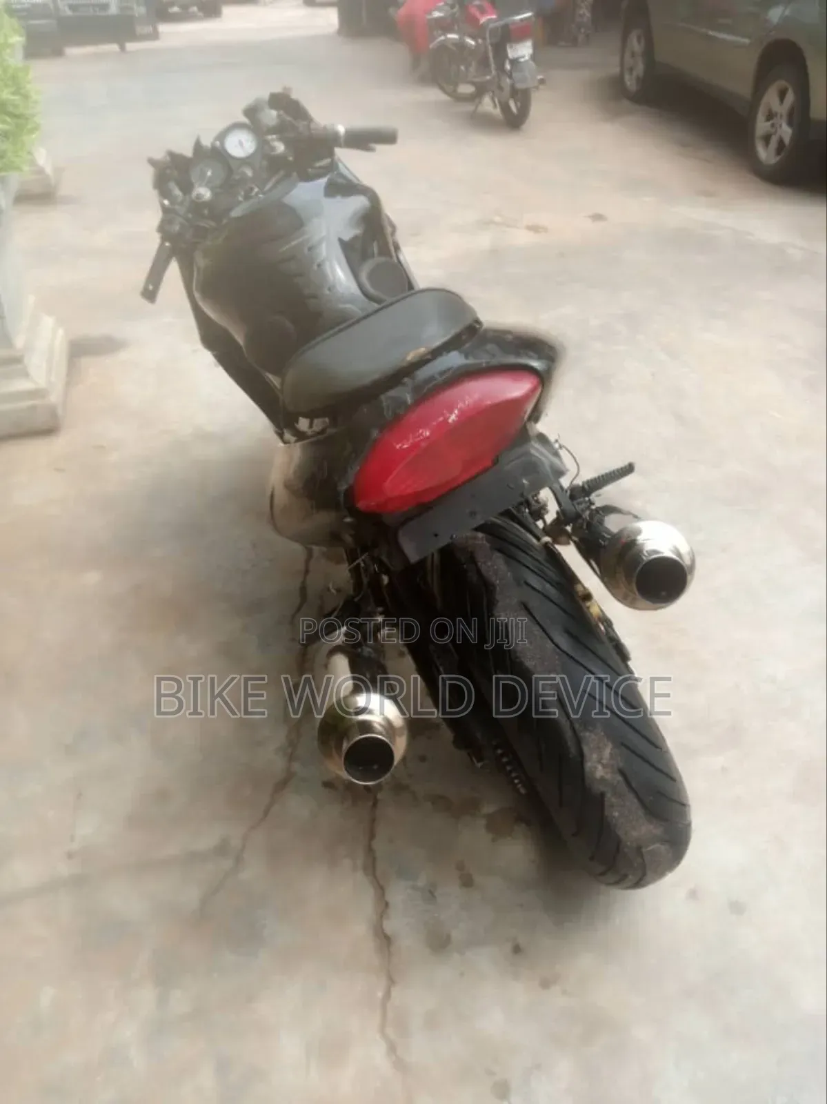 Honda 2000 Black