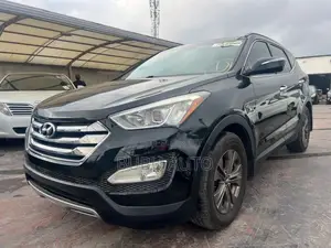 Hyundai Santa Fe Limited 4dr SUV AWD (3.3L 6cyl 6A) 2015 Black