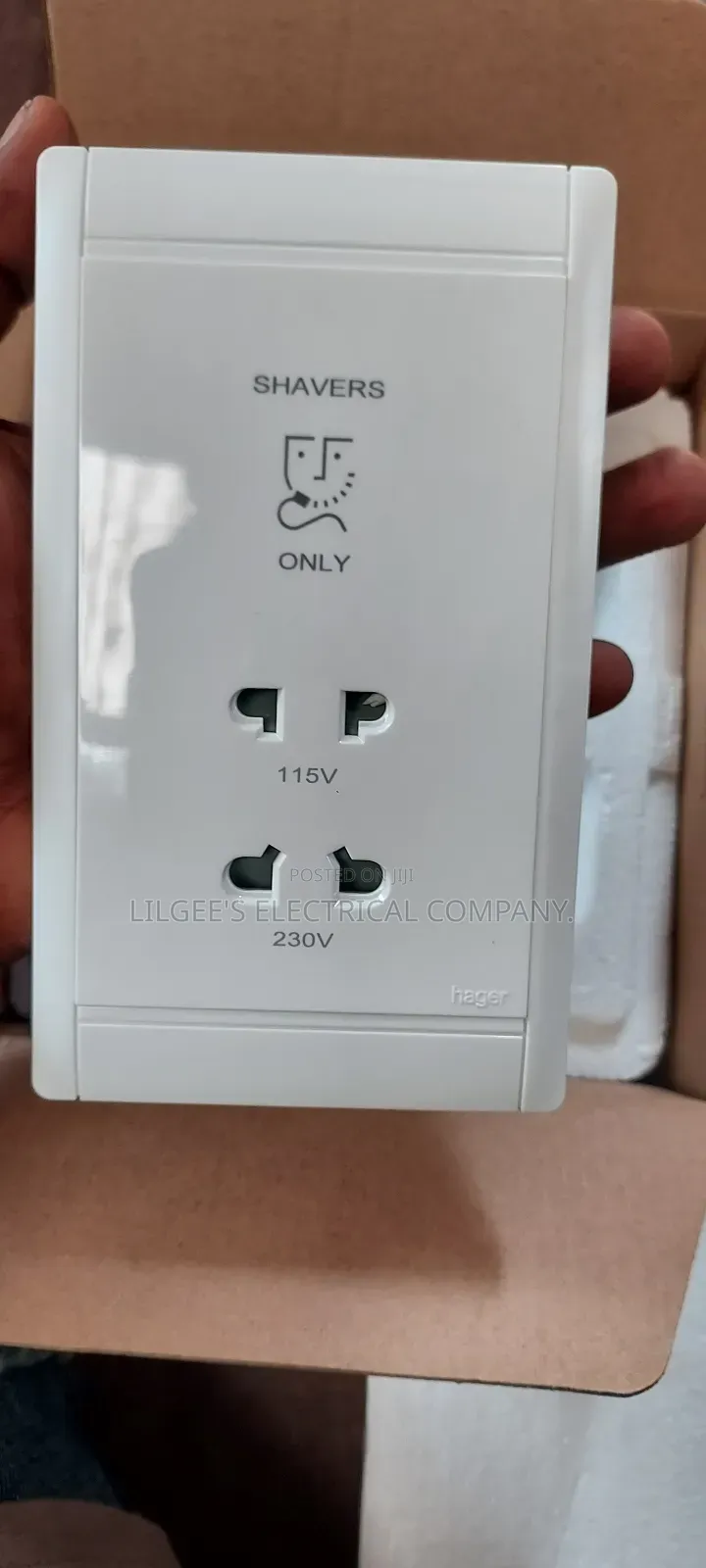 Shavers/Bathroom Socket