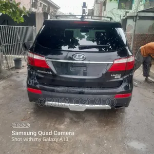 Hyundai Santa Fe Limited 4dr SUV AWD (3.3L 6cyl 6A) 2014 Black