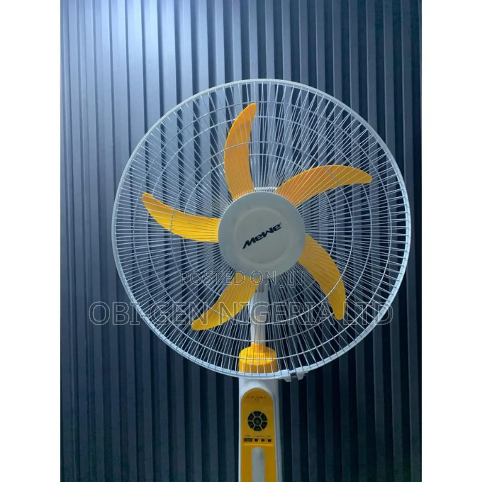 Mewe Rechargeable Standing Fan With Solar Panel 18 Inche Set