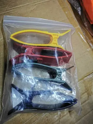 Ecg Clamps