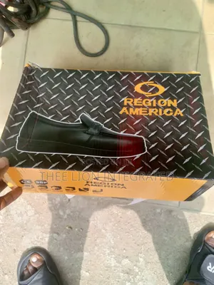 Black Slip-on Shoe/ Laceless Safety Shoe