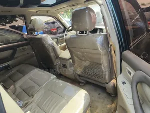 Toyota Land Cruiser 100 4.7 Executive 2006 Green